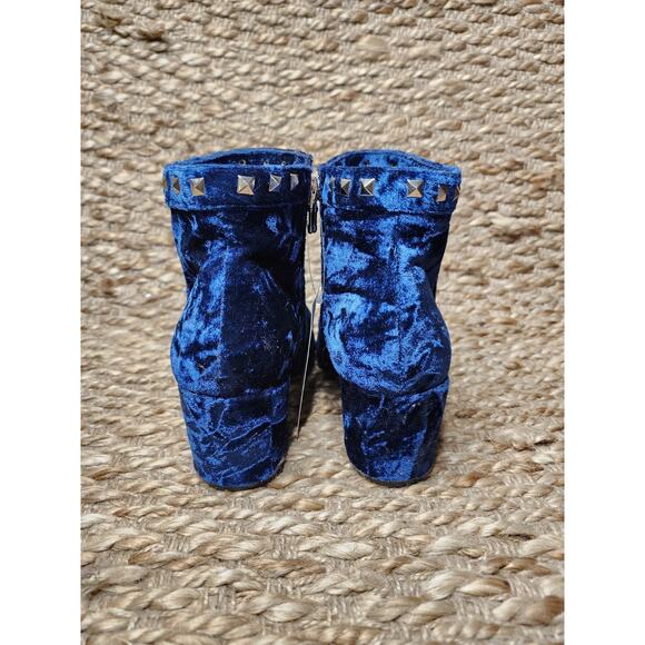 Patrizia By Spring Step Blue Velvet Heeled Ankle Boots Studded Size 37, 6.5 US - Picture 9 of 12